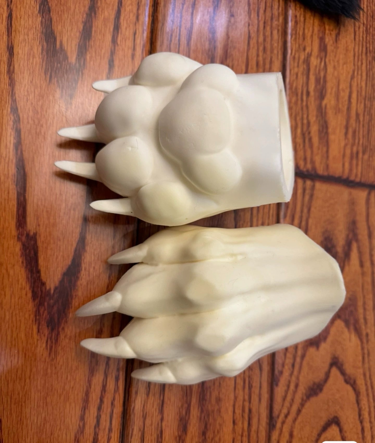 3D printed fursuit paw model Adjustable and trimmable wolf paws