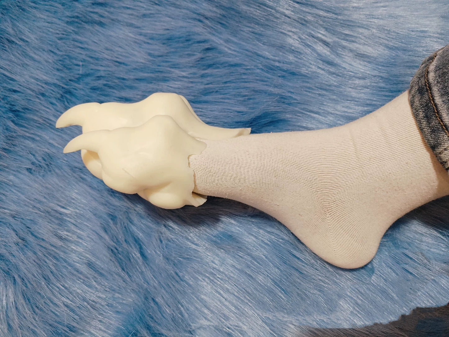 3D printed fursuit paw model Adjustable and trimmable wolf paws